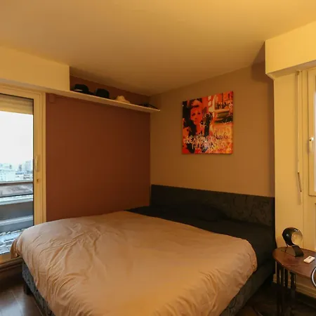 Large Flat With Terraces Appartamento Parigi